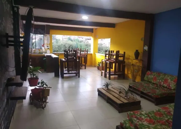 Hostal La Mercedes Street Cali